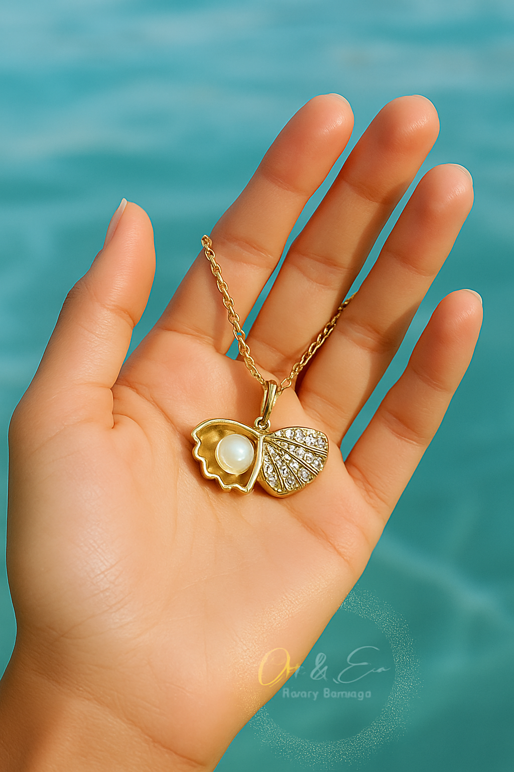 Ora & Eve Seashell Pearl Necklace for Women – 18K Gold Plated Pendant with Cubic Zirconia Accents – Waterproof, Tarnish-Free Beach-Inspired Jewelry Gift